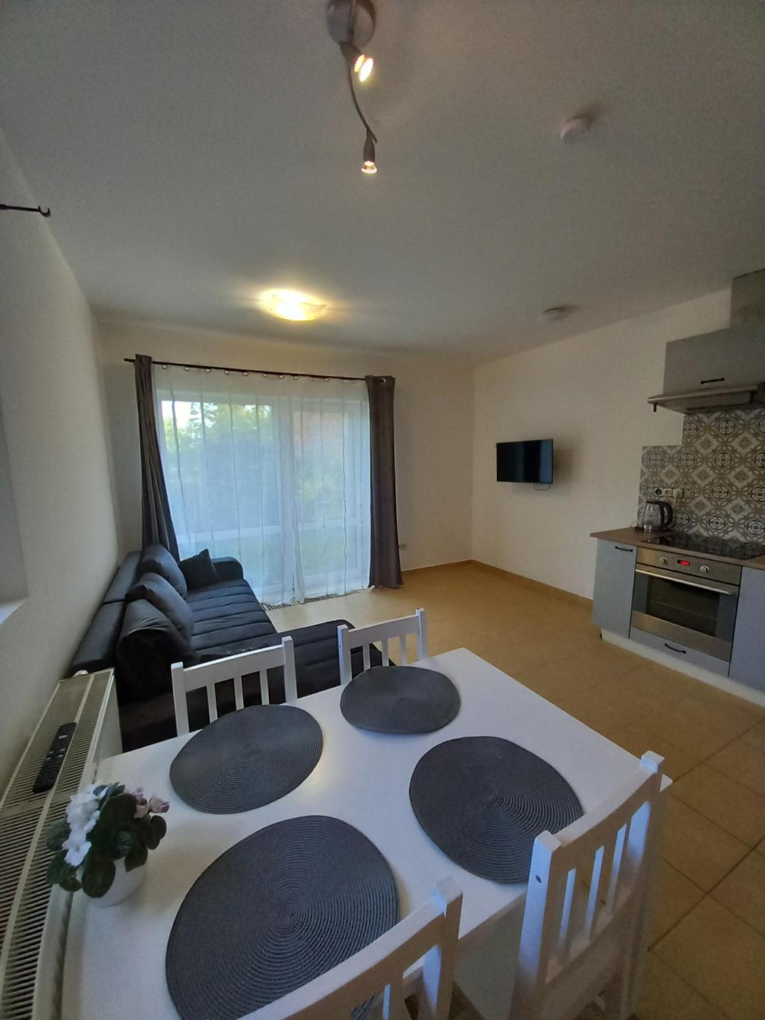Spi V Kuklenach 1 Apartment Hradec Králové Exterior foto